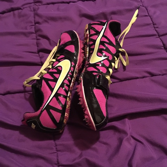 High school track spikes 🔥