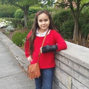 Meet your Posher, Elsy