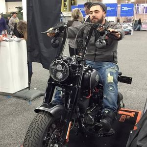 Meet your Posher, Luis