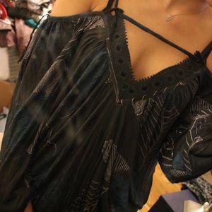 Long sleeve reversible FREE PEOPLE blouse! ❤️