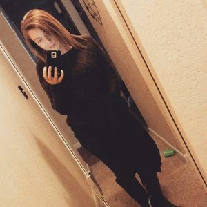 Meet your Posher, Alexus