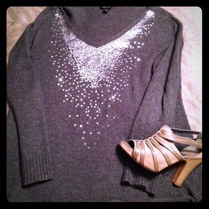 Nicole by Nicole Miller gray sweater with sequins