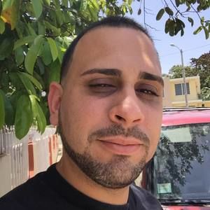 Meet your Posher, Anthony