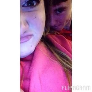 Meet your Posher, Della