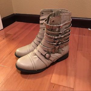 Steve Madden boots