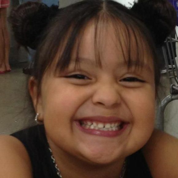 Meet your Posher, Yolanda