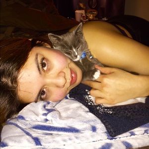 Meet your Posher, Cindy