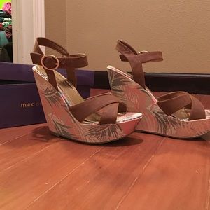 Madden Girl wedges