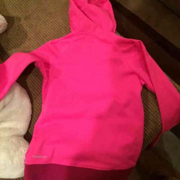 Pink Nike sweatshirt - Picture 3 of 4