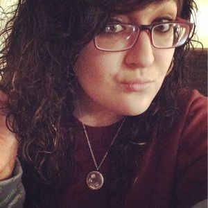 Meet your Posher, Tina