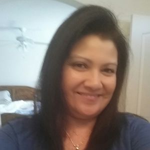 Meet your Posher, Stella