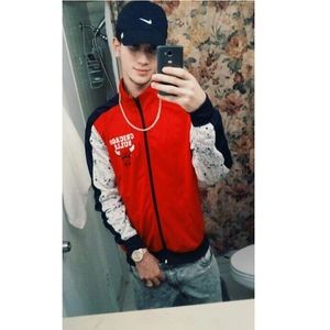 Meet your Posher, Mark