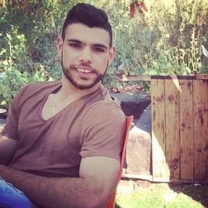 Meet your Posher, Nadeer