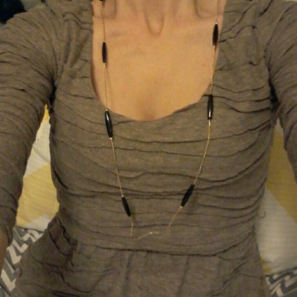 Dangling necklace
