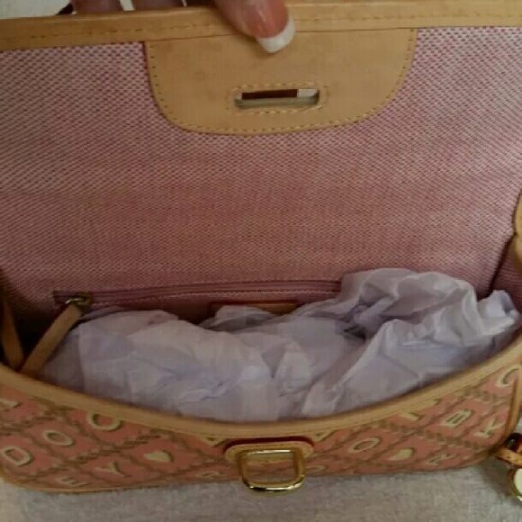 Dooney bourke - Picture 2 of 4