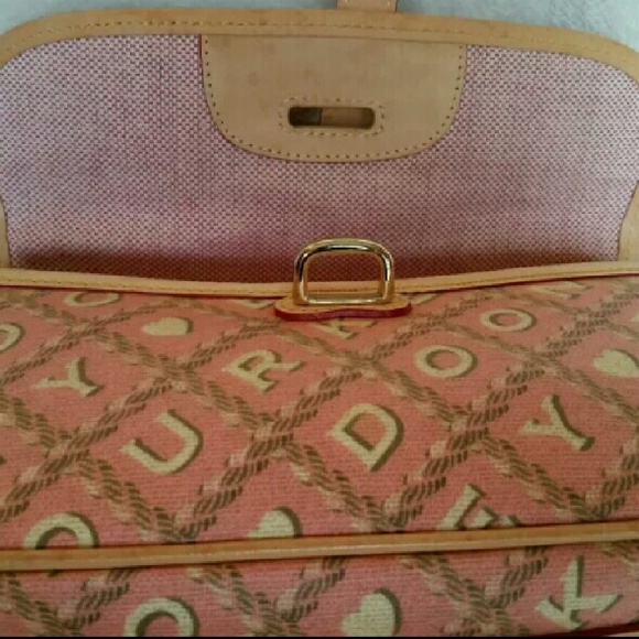 Dooney bourke - Picture 3 of 4