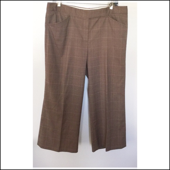 Tahari Cropped Wide Leg a Pants