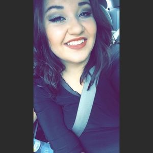 Meet your Posher, Allison