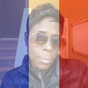 Meet your Posher, Angela