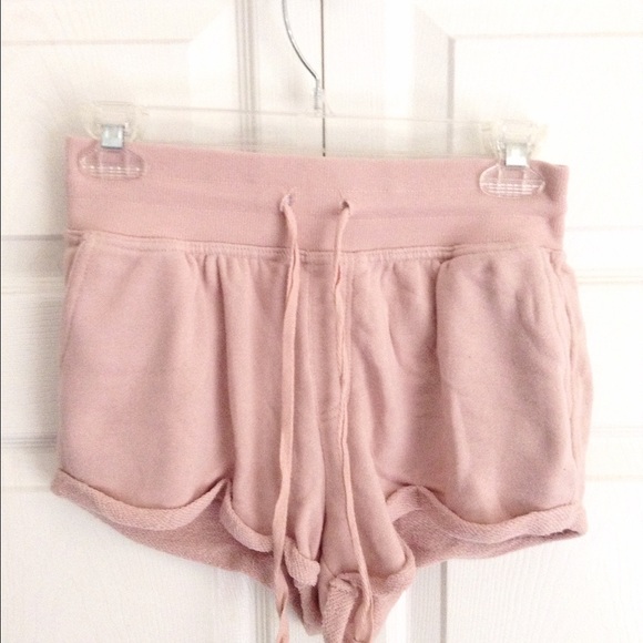 Forever 21 pink shorts - Picture 2 of 3