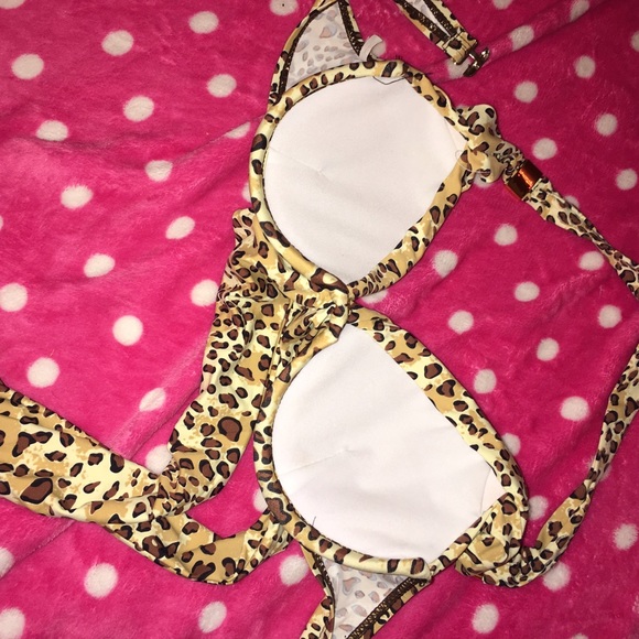 Patterned Bikini Top - Picture 2 of 2