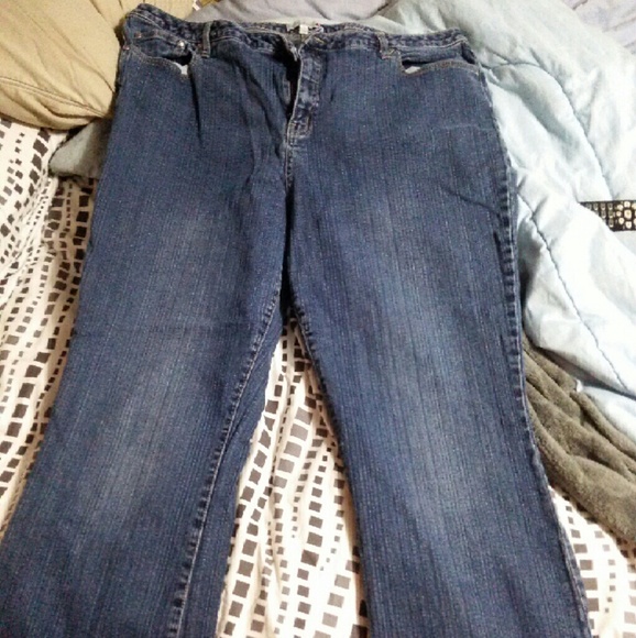 Fashion bug size 6 short (size 20 plus size)