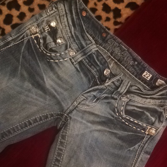 Miss me jeans!!