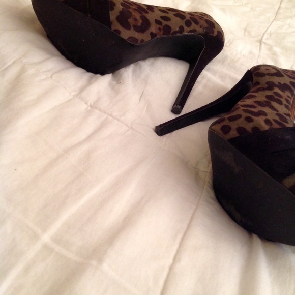 Leopard Print Spiky Study Heels - image 5