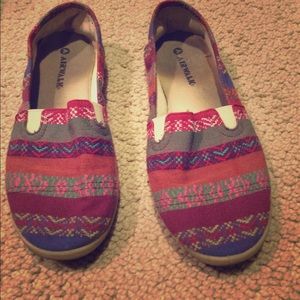 Tribal slip ons
