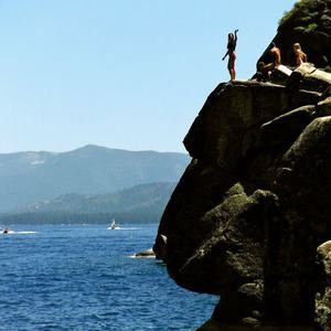 Meet your Posher, April