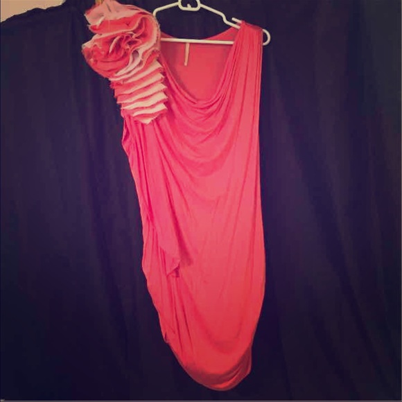 Coral flower top