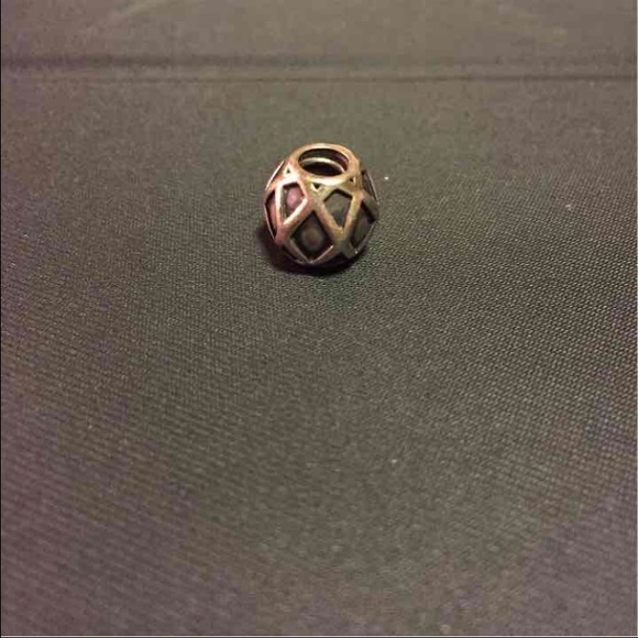 Authentic PANDORA web charm - Picture 3 of 3