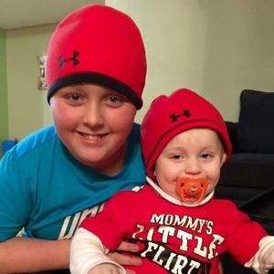 Meet your Posher, Dee dee