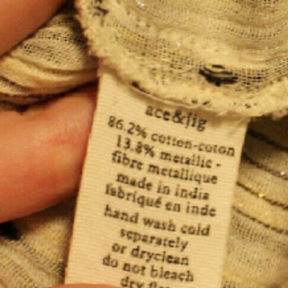 ♏SOLD♏ Ace & Jig Top - Picture 4 of 4