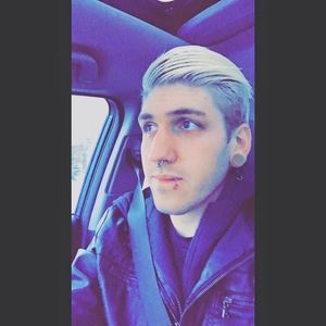 Meet your Posher, Nicholas