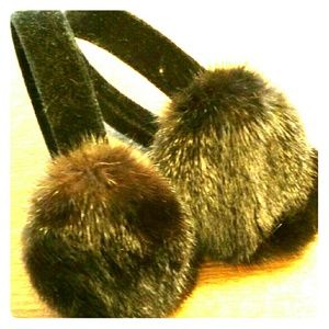 Gorgeous real Mink Fur Black Earmuffs