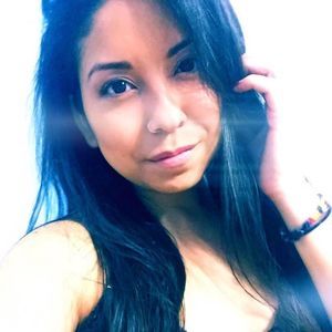 Meet your Posher, Alejandra