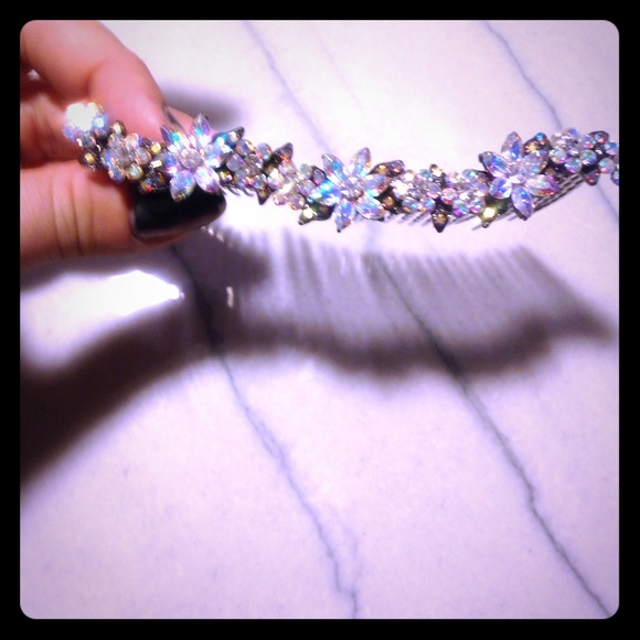 Swarovski crystal hair comb