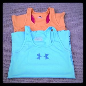 Under Armour workout tank bundle