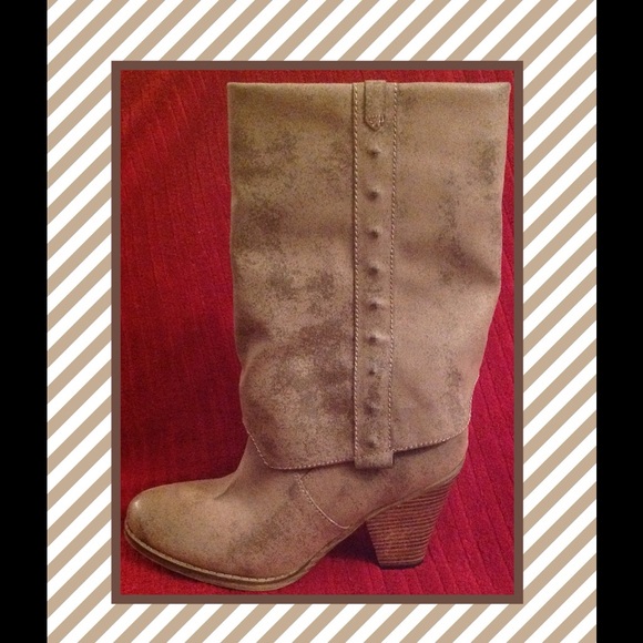 Suede Distressed Boots