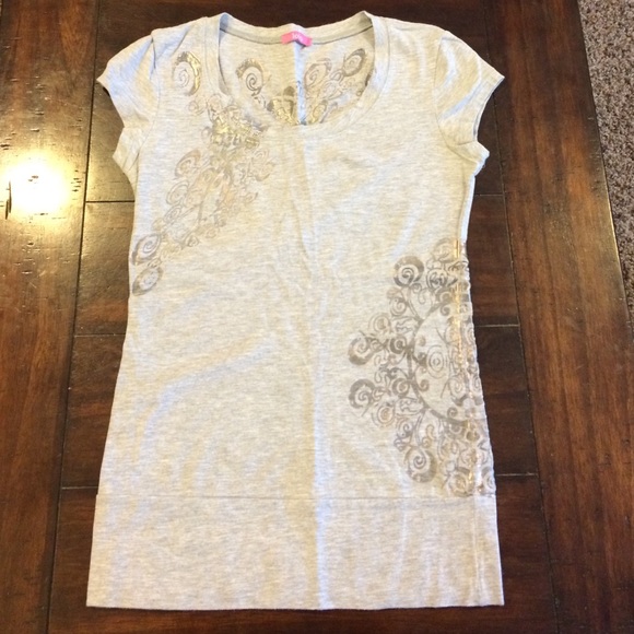 Comfy tee! 😎 - Picture 1 of 3