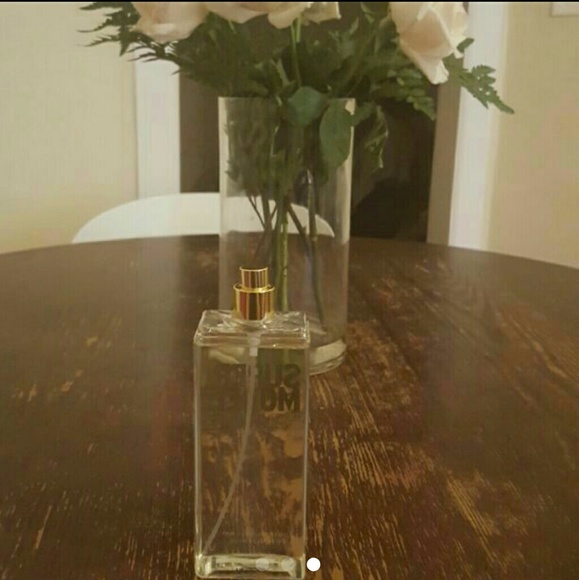 Victoria's Secret Super Model Mist & Makeup bag - Picture 3 of 4