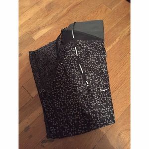Nike Workout Crop Pants