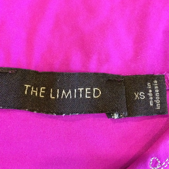 Like NEW!!!! The Limited tank!!!! - Picture 3 of 3