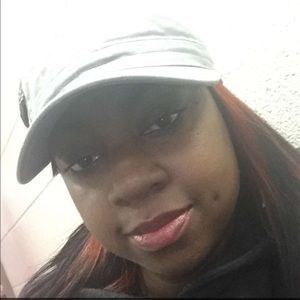 Meet your Posher, Ebony