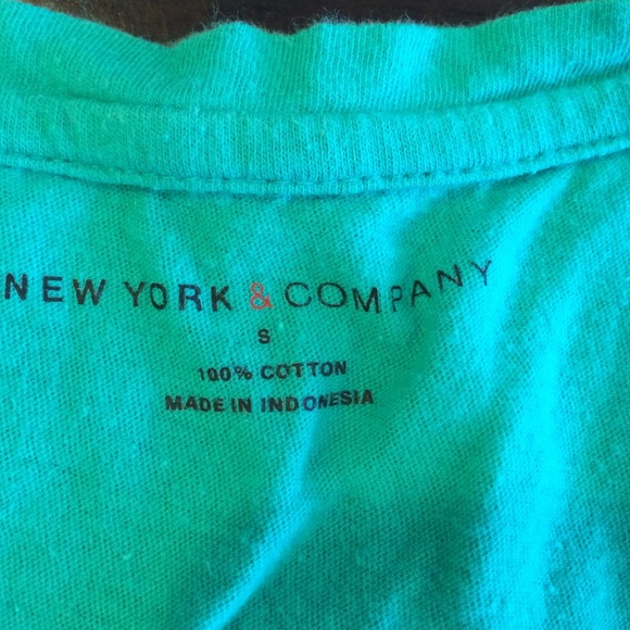 Comfy tees Bundle !!!!!!😎😎 - Picture 3 of 3