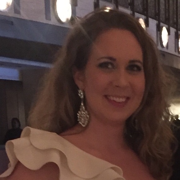 Meet your Posher, Kandace - Picture 1 of 1