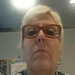 Meet your Posher, Bobbie