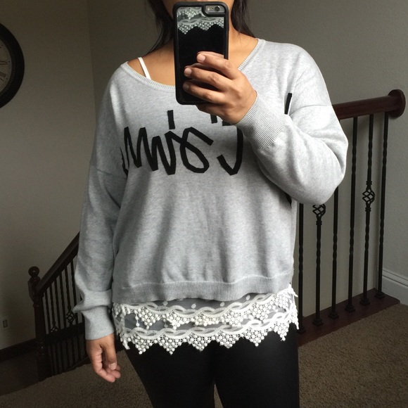 Ivory lace slip/shirt extender - Picture 3 of 4