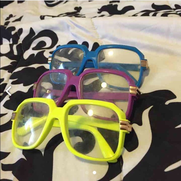 Glasses - Picture 2 of 2